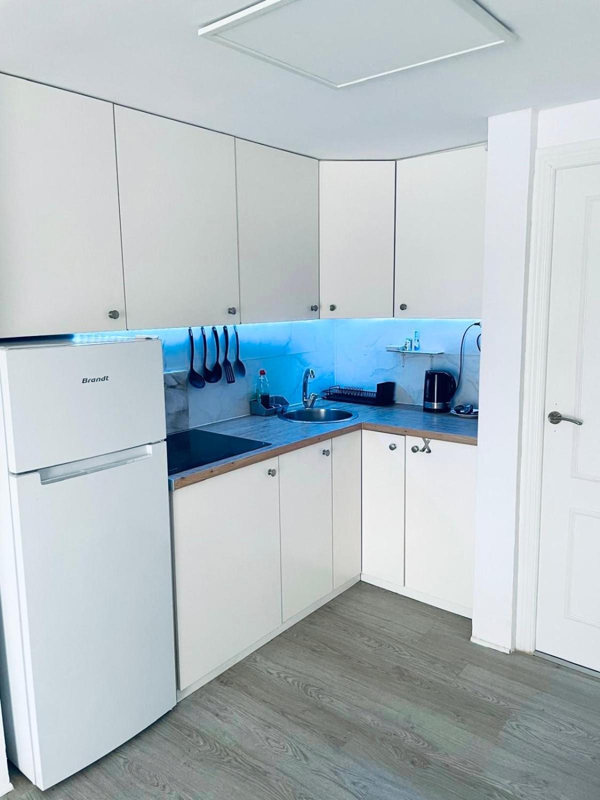Przytulny Apartament 100M Od Plazy Торрев'єха Екстер'єр фото